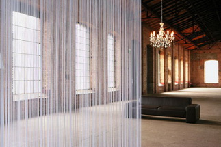 Нитяные шторы для разделения пространства в лофте нитяные шторы, шторы нити, веревочные шторы